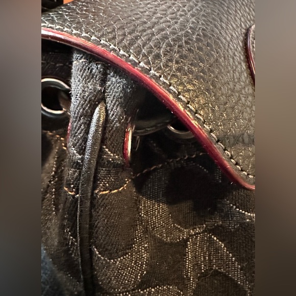 Coach Backpack NWOT Signature Black Denim Convertible Backpack red trim $398 - Picture 8 of 9